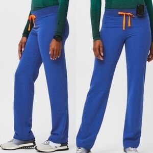 FIGS Livingston Basic Scrub Pants in Royal Blue Size Small/Petite